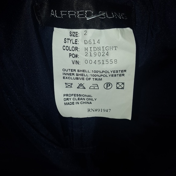 Absolutely beautiful Alfred Sung dress!! - Picture 3 of 3